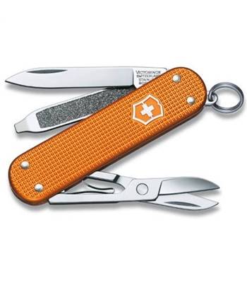 яНож-брелок Victorinox 0.6221.L28 Alox, 58мм, оранжевый супертонкий