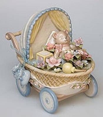яФигурка фарфоровая "Pavone"  CMS-15/31 "Коляска" музыкальная H=150mm