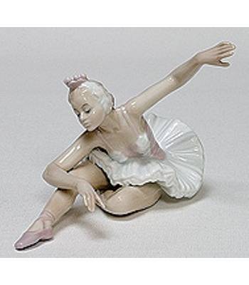 яФигурка фарфоровая "Pavone"  JP-27/22 "Балерина" L=160mm