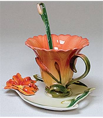 яФарфор Pavone "Лилии" FM-01/16 Чайная пара h=9cm