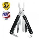 Мультитул Leatherman Squirt PS4 Black 831234 в подарочной упаковке