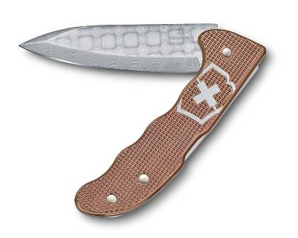 Нож охотника Victorinox 0.9410.J20 Hunter Pro M Alox Damast LE 2020 130 мм