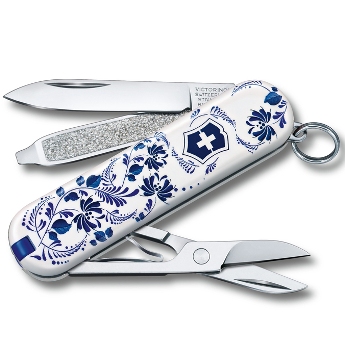 Нож-брелок Victorinox 0.6223.L2110 Classic "Porcelain Elegance"  58мм